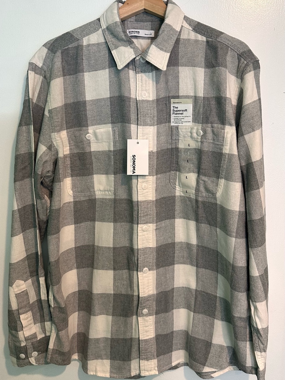 Kohl's Men’s Gray & White Plaid Button-Down Shirt